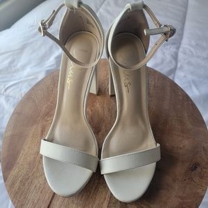 Lulu's ankle strap heels, sz. 7, cream